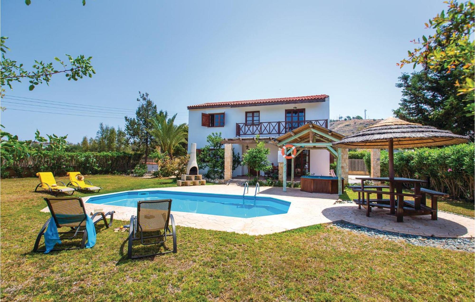 Amazing Home In Pomos With Wifi Exterior photo